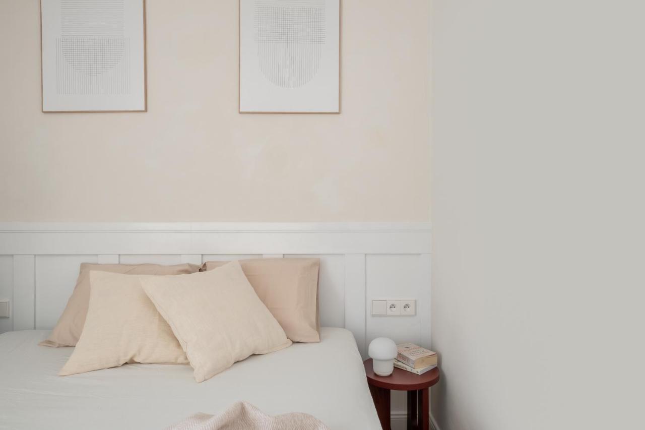 Limewash In Vrsovice By Days Apartamento Praga