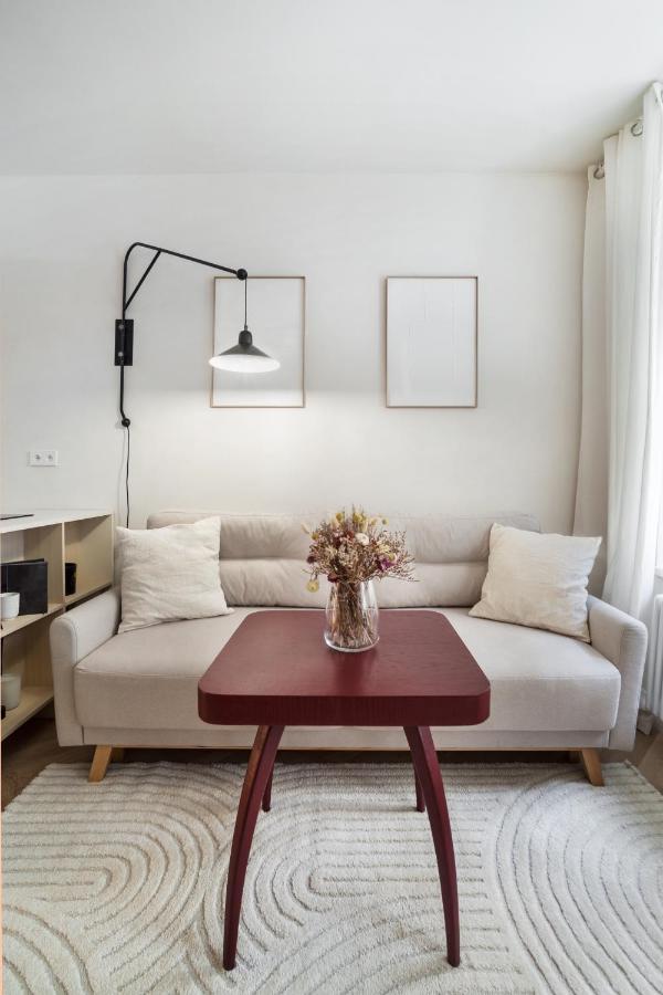 Limewash In Vrsovice By Days Apartamento Praga