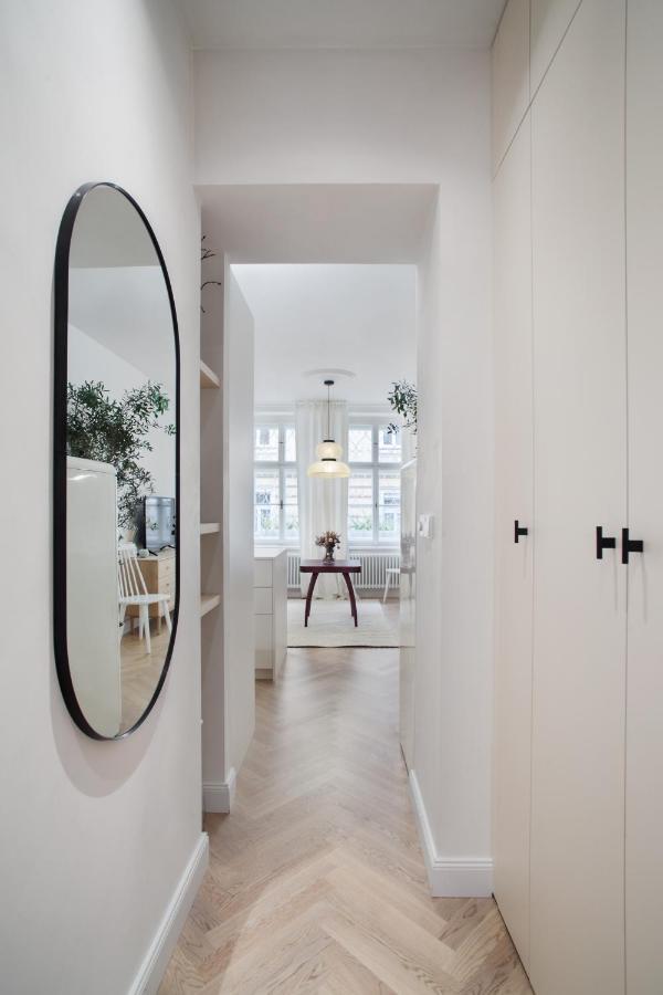 Limewash In Vrsovice By Days Apartamento *